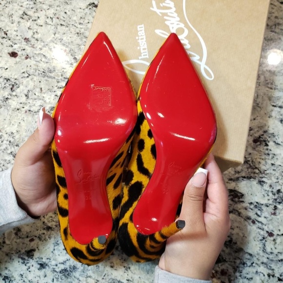 NEW Christian Louboutin Kate Genuine Calf Hair Leopard Pointed Toe Pump size 39 - Picture 10 of 12